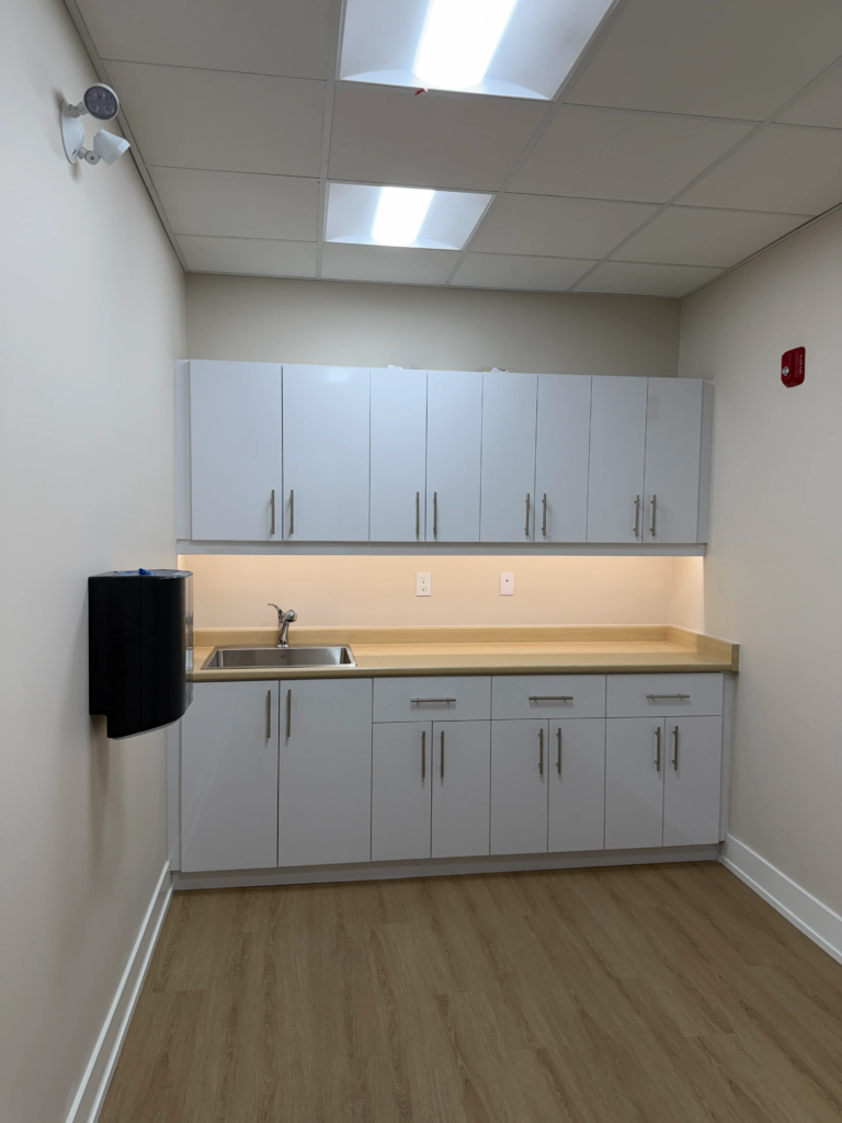 10-HearCANADA-Hearing-Clinic-Langley-JHJ-Builders.webp