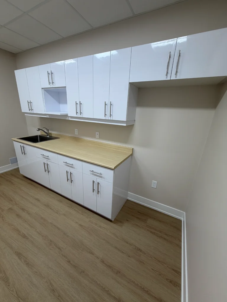 2 HearCANADA Hearing Clinic - Langley JHJ Builders