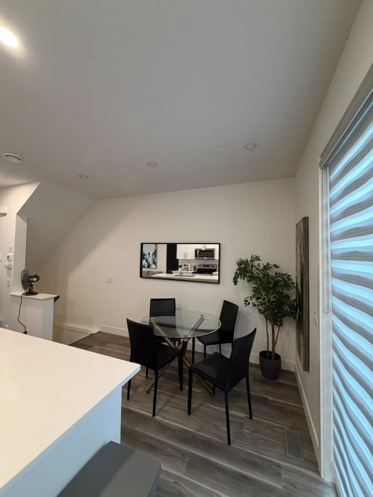 7 Edmonton Airbnb Property